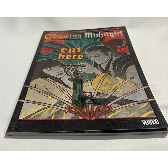 Crossing Midnight: Cut Here By Mike Carey Vertigo Comics Graphic Novel 2007 - Picture 4 of 10